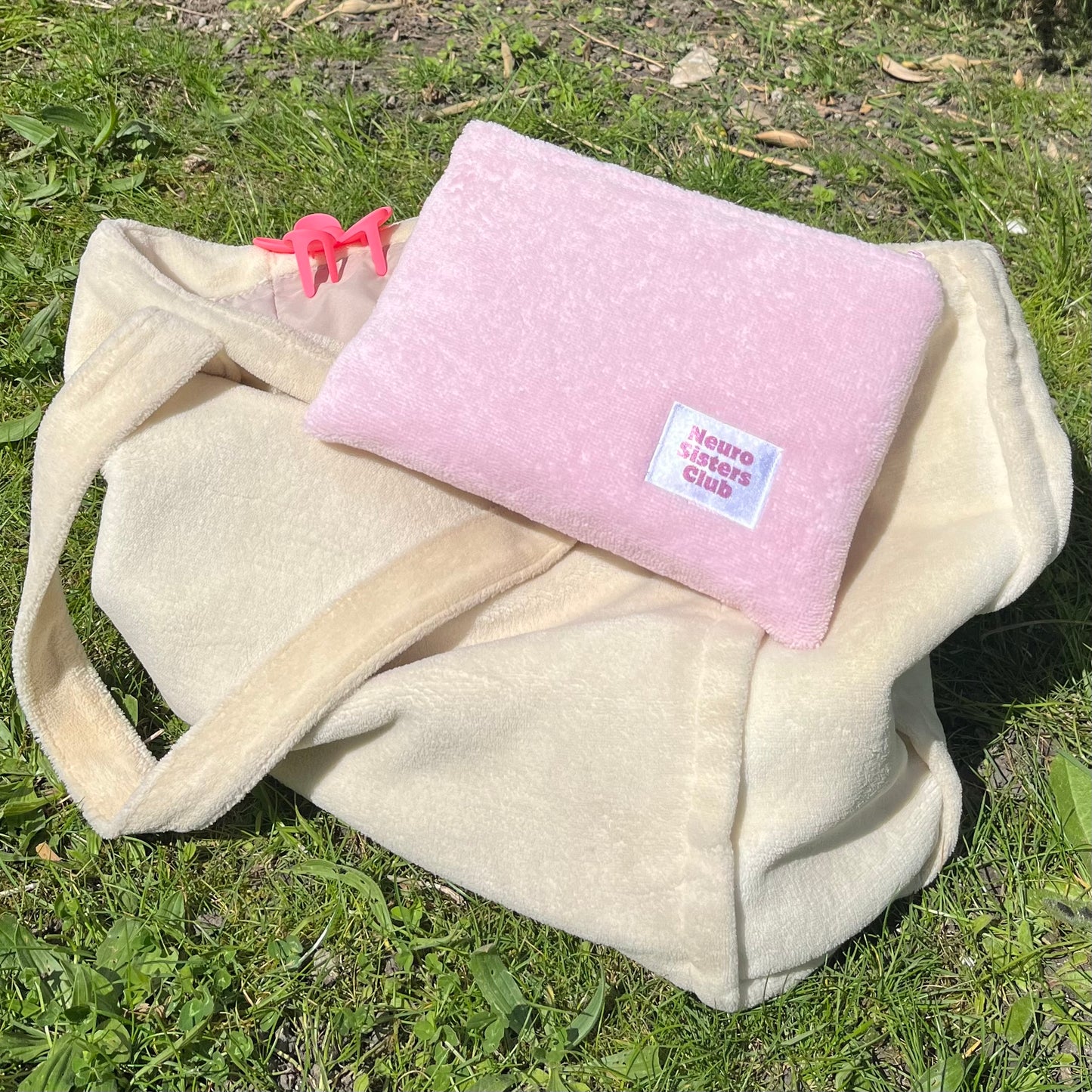 Pink sponge pouch