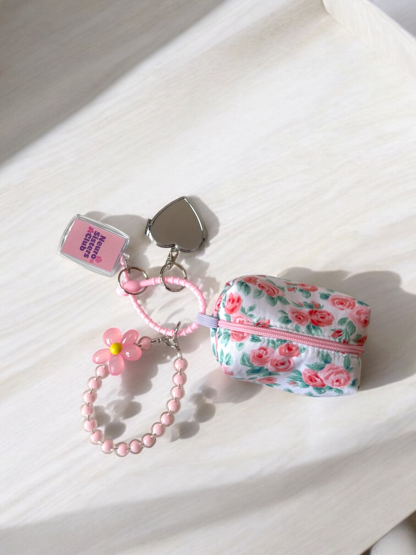 BAG CHARMS VINTAGE FLOWERS