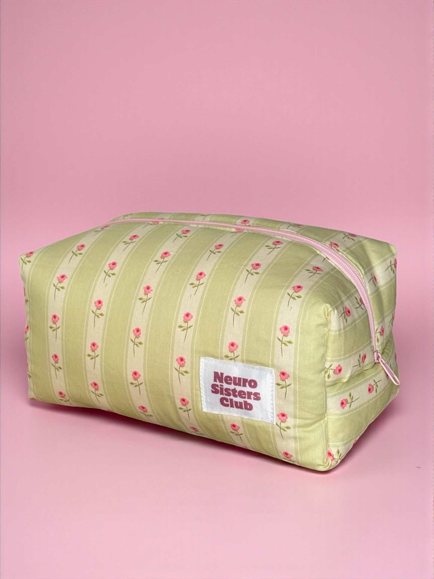 Trousse de toilette vert pastel et fleurs rose