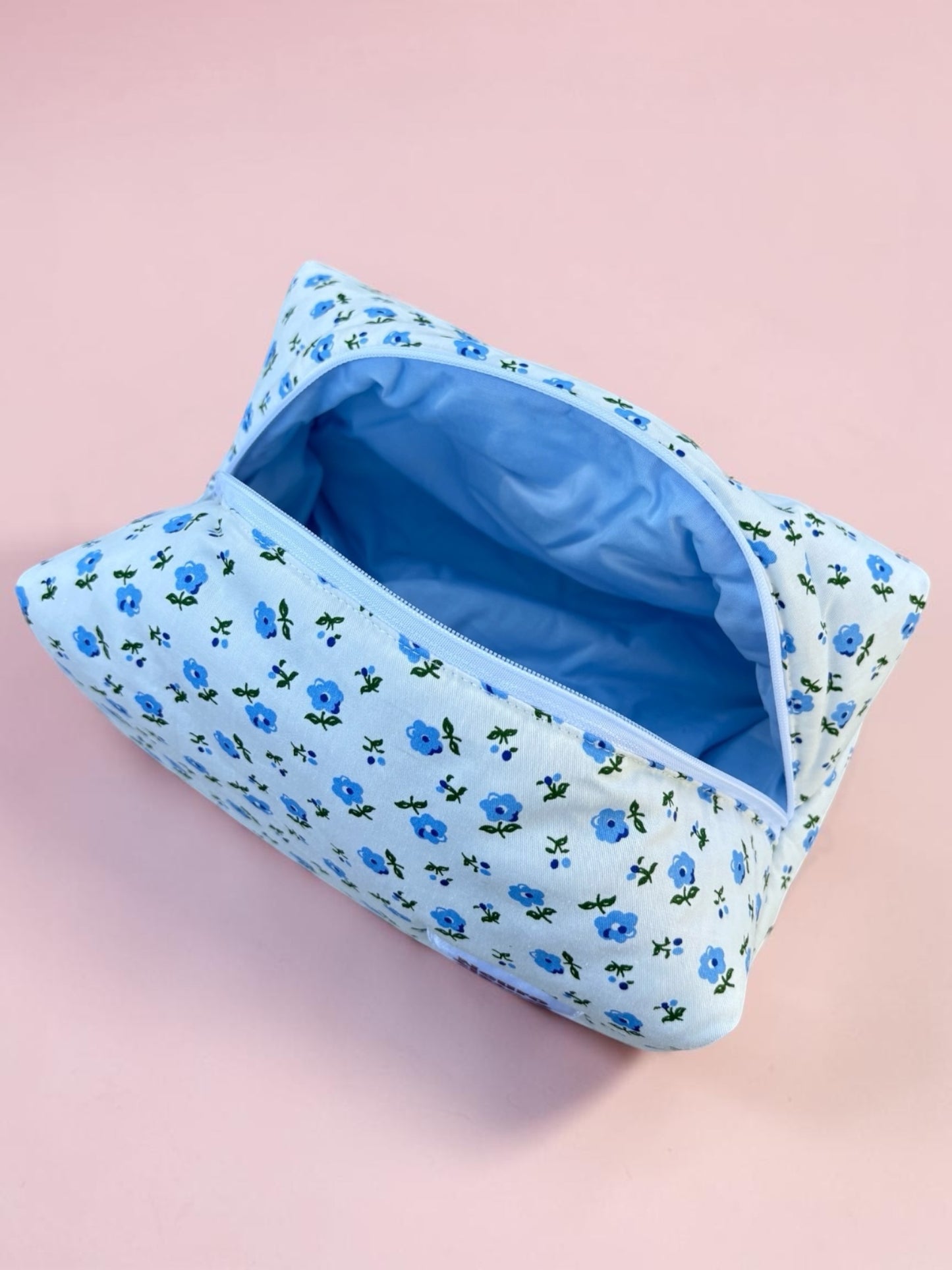 Trousse de toilette fleurs bleu
