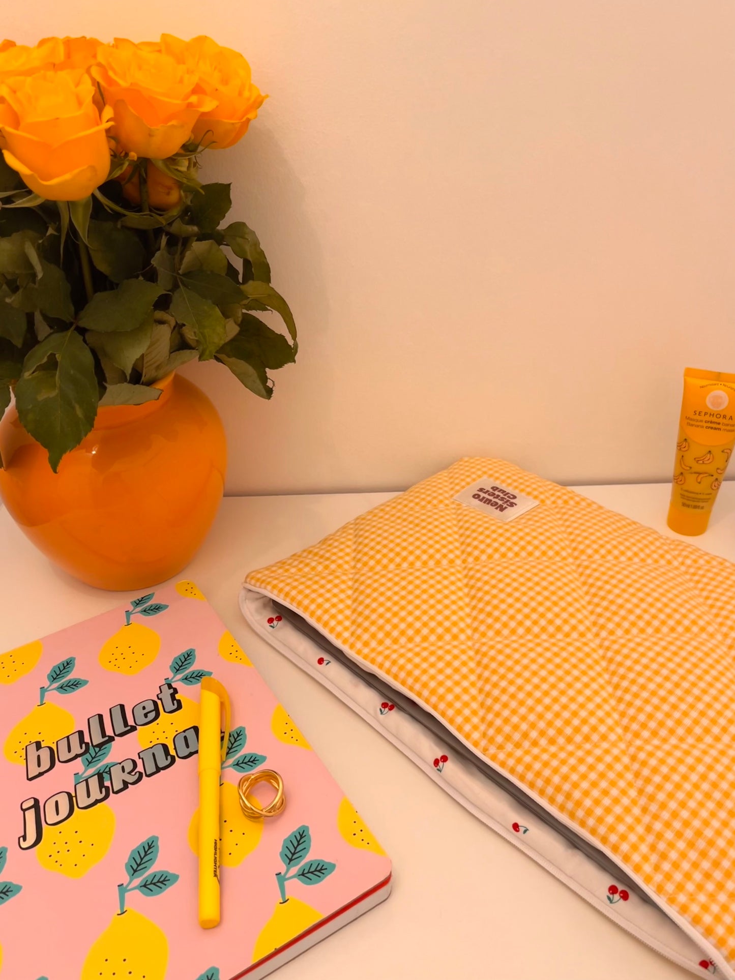 Yellow gingham computer case