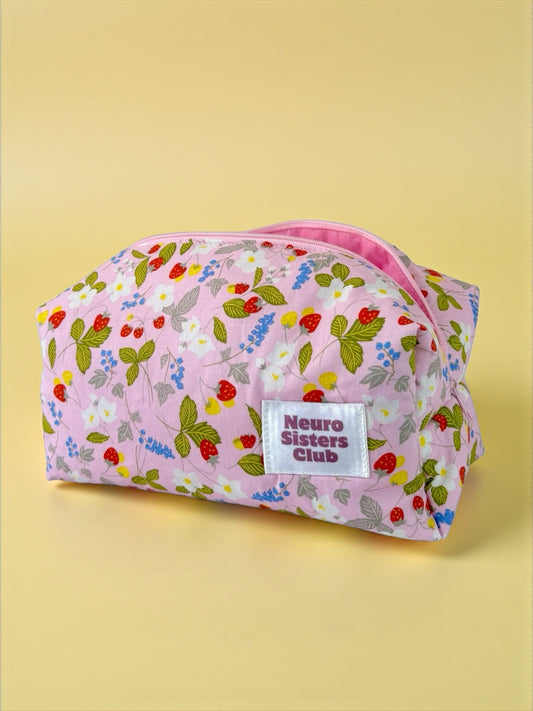 MAKEUP BAG STRAWBERRIES