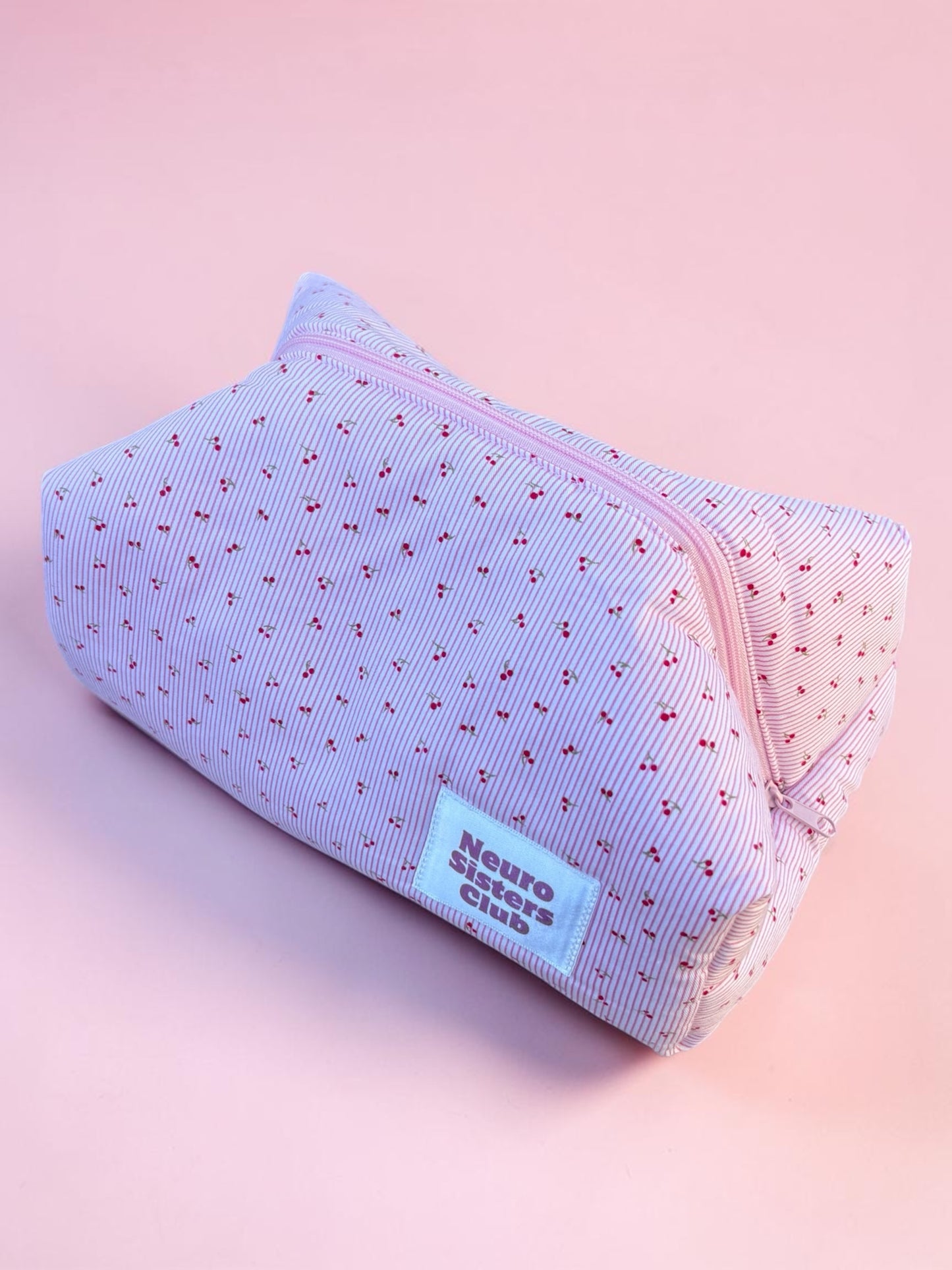 Trousse de toilette cerise à rayure