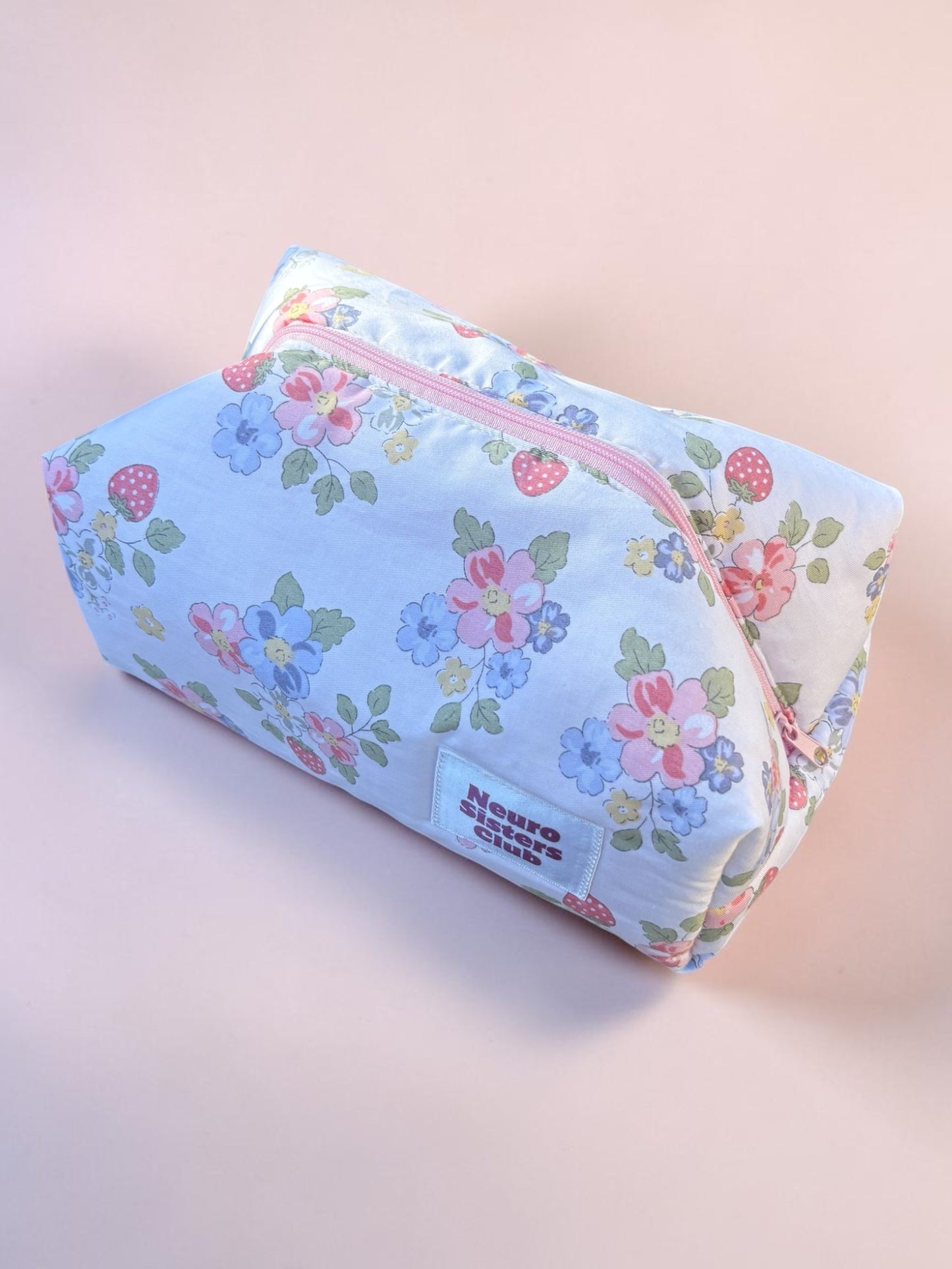Trousse de toilette fleurs & fraise