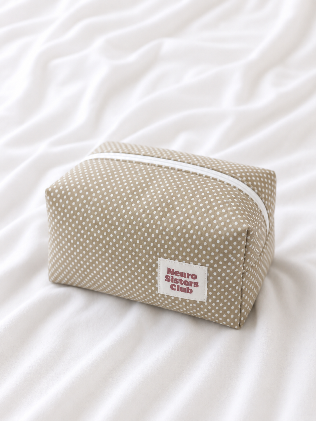 Trousse de toilette à pois beige