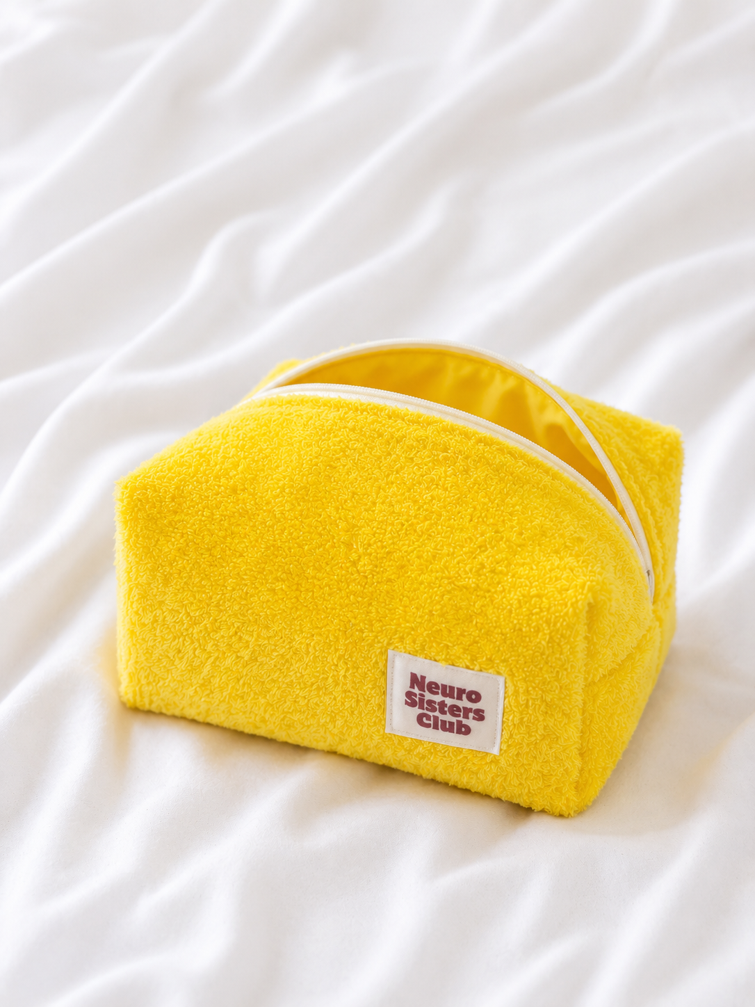 Honey yellow sponge case