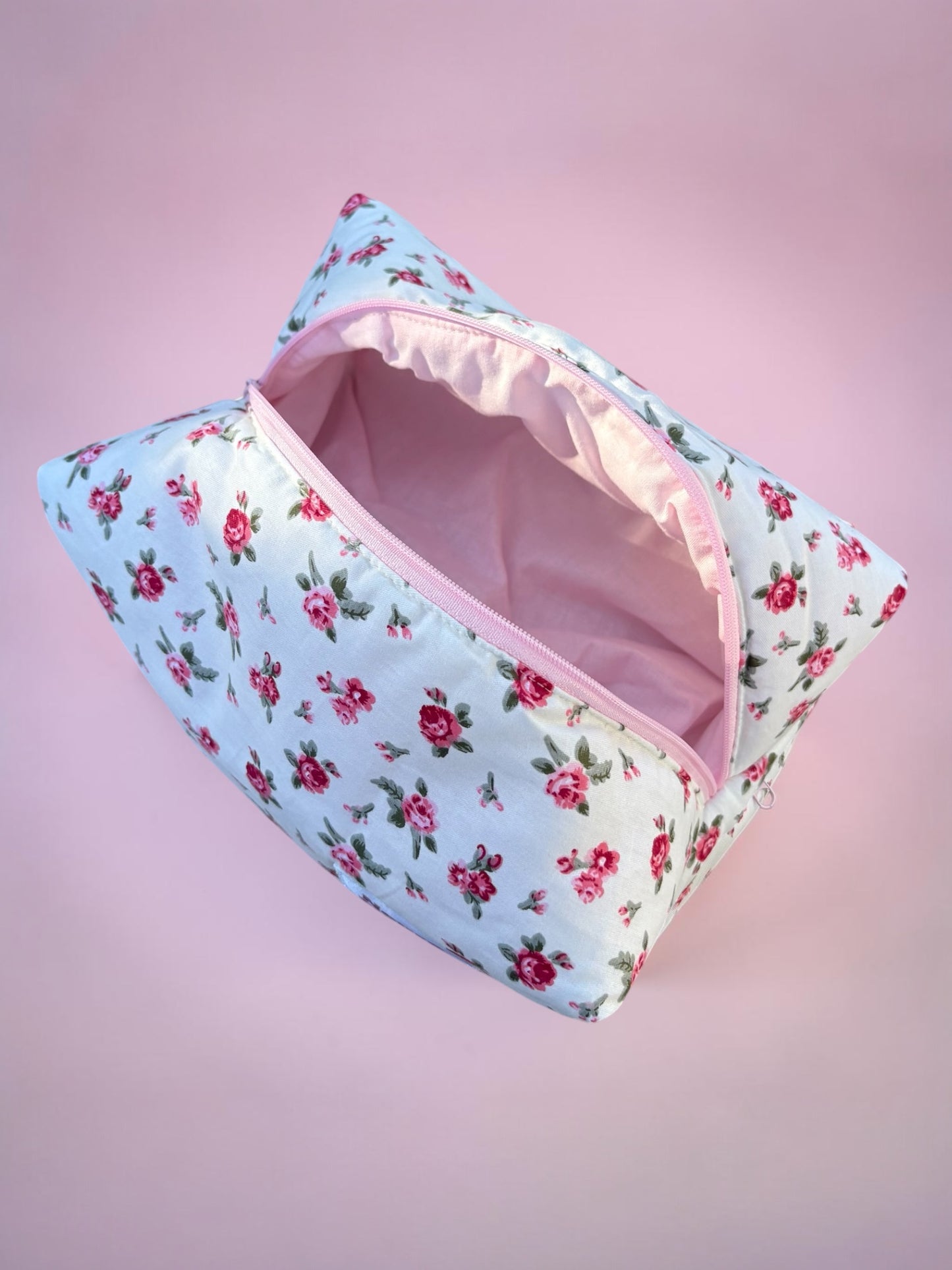 Trousse de toilette fleurs rouge