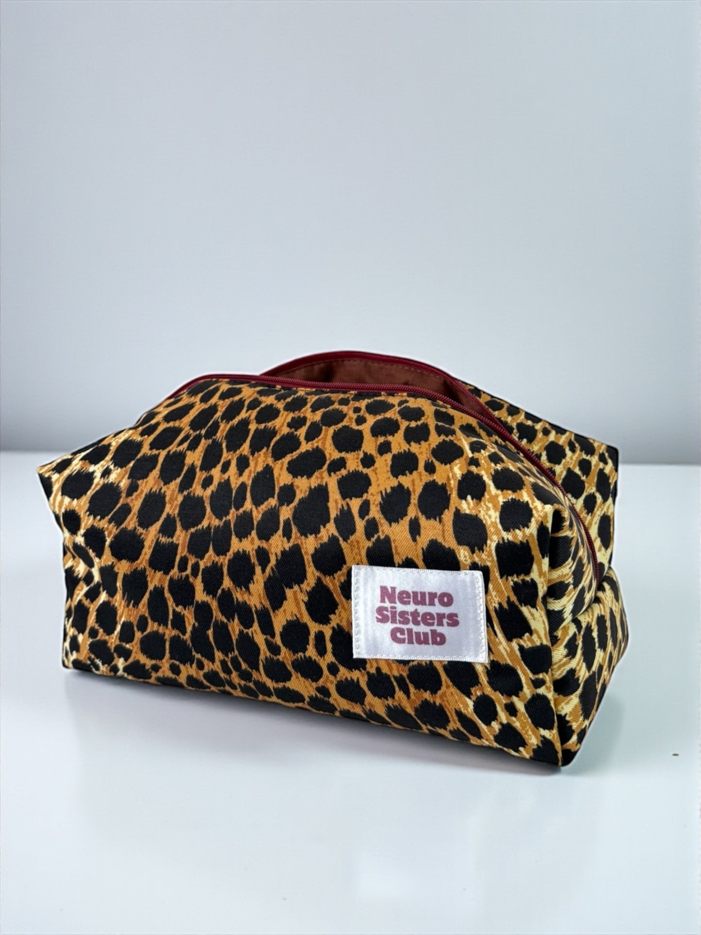 LEOPARD MAKEUP BAG