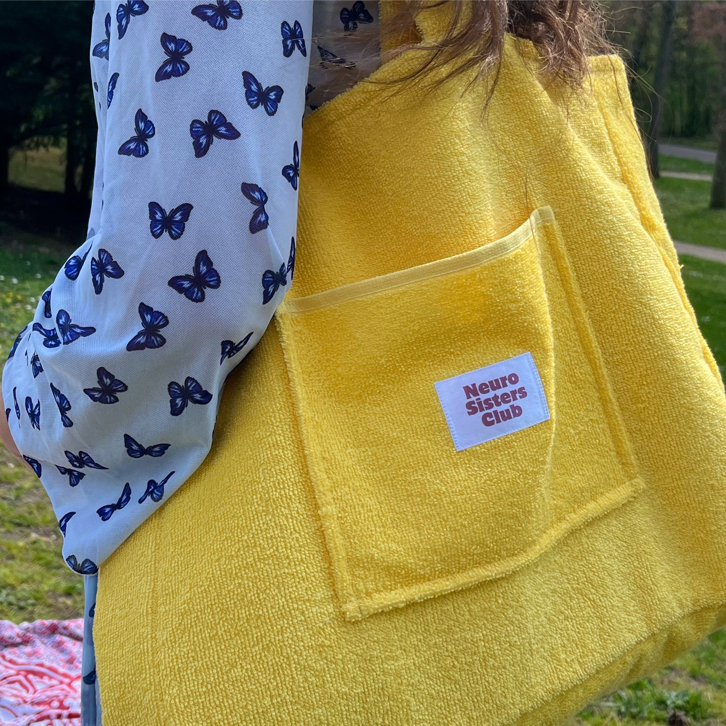 Sac en éponge jaune miel